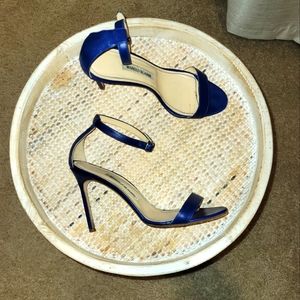 Manolo Blahnik Chaos Sandals sz 39